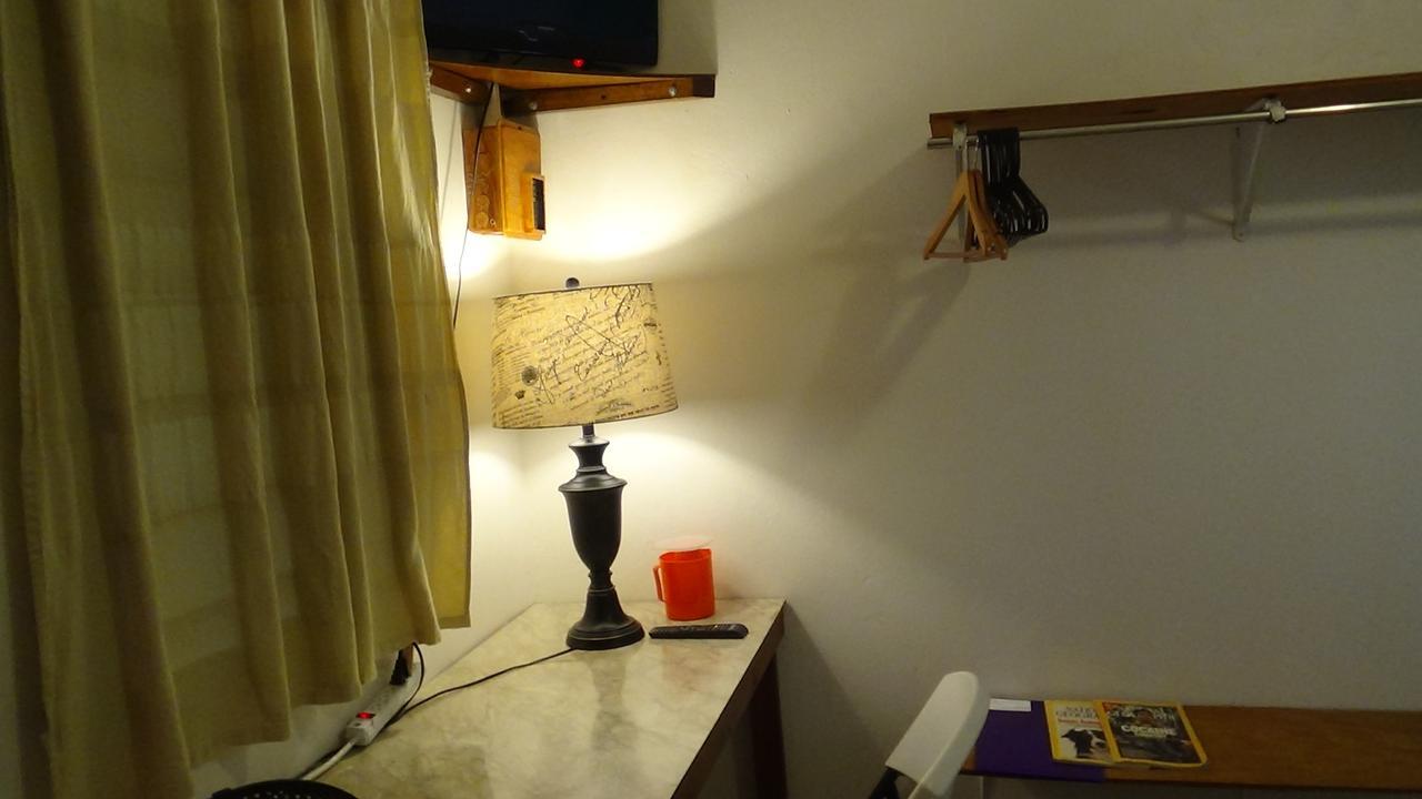 בלמופן Hacienda Tropical Guest House מראה חיצוני תמונה